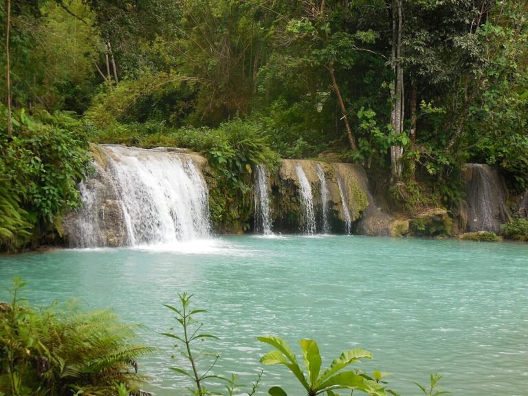 Cambugahay Falls, Siquijor