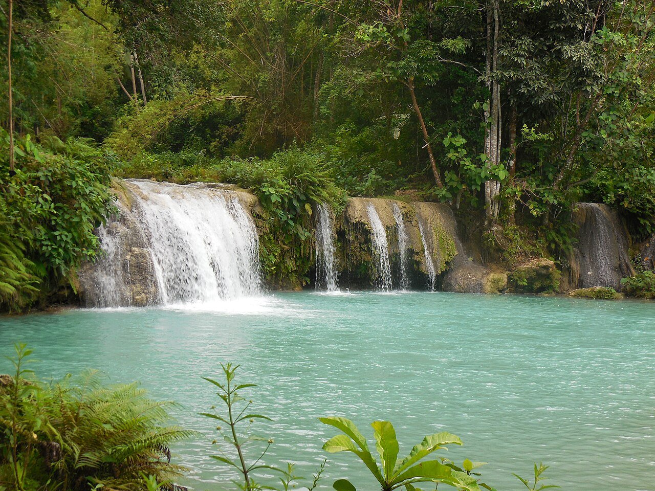 Cambugahay Falls, Siquijor