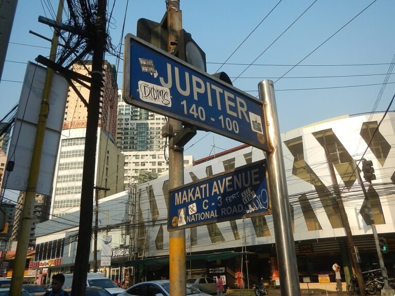 Poblacion Makati Nightlife Guide: Bars, KTV and Live Music
