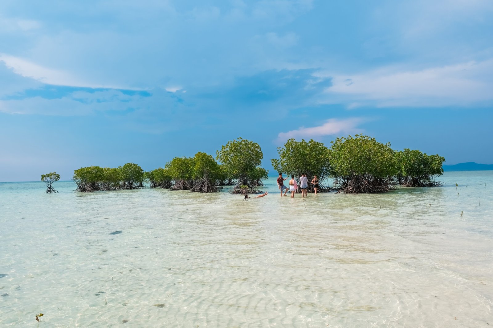 Buntod Reef Marine Sanctuary and Sandbar near Masbate City, Philippines