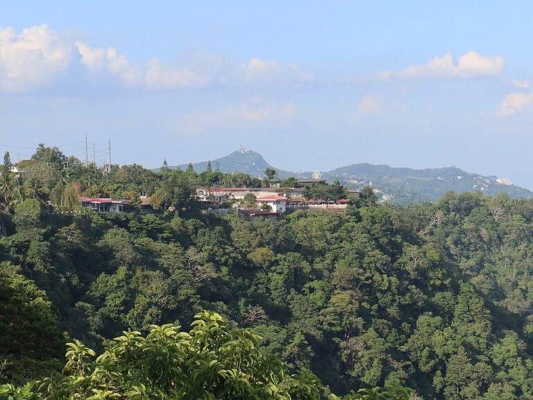 Tagaytay Ridge near the Cavite border, a popular base for where to stay in Cavite